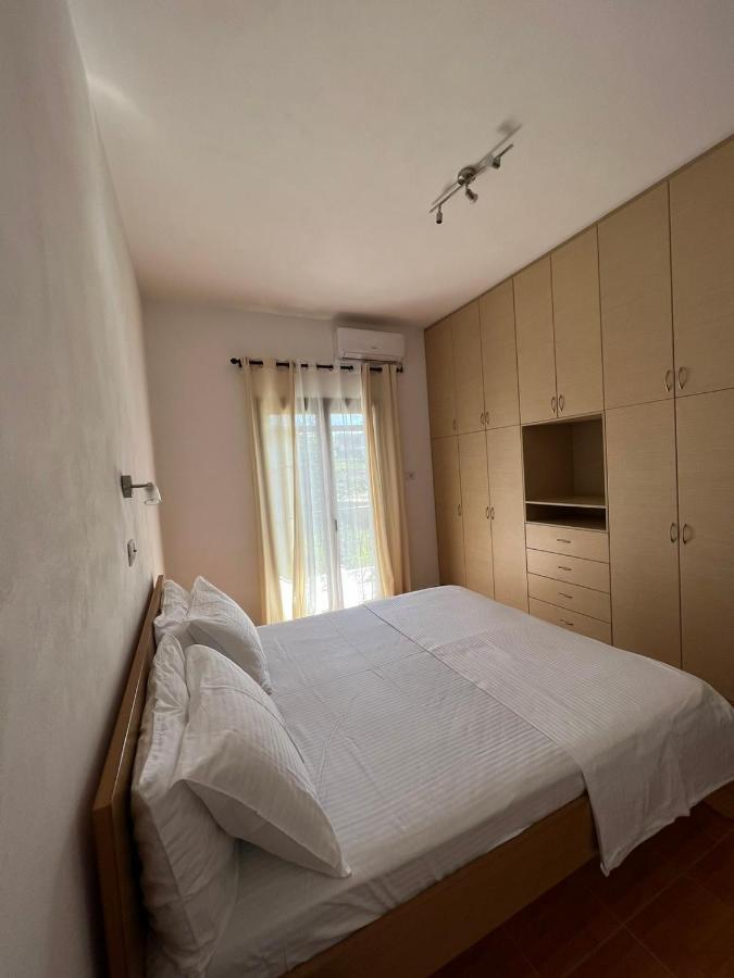 Pole Estate Saranda